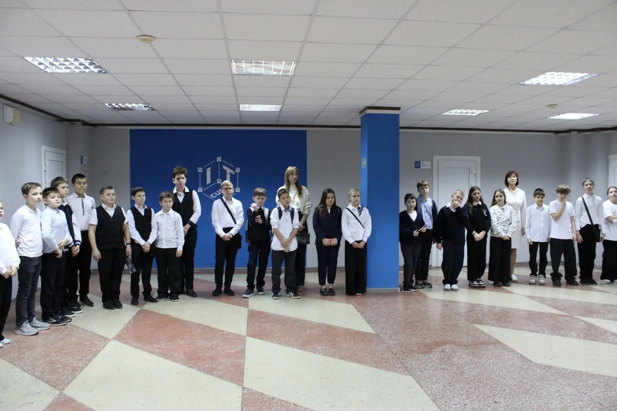 08.12.2025г. в МБОУ «Лицей №24» г.Волгодонска состоялись занятия в Центре цифрового образования детей «IT- куб»